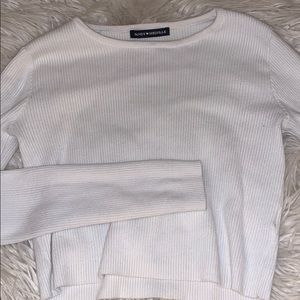 BRANDY MELVILLE longsleeve ribbed crop top
